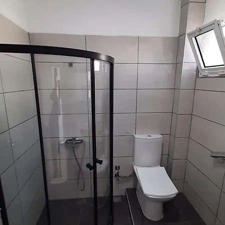 Alacati Koy Ici Mustakil Havuzlu&bahceli Lux